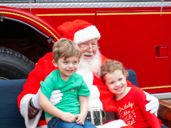 Visit Yorktown during the Holidays